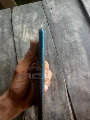 Vivo Y17 256 GB Blue