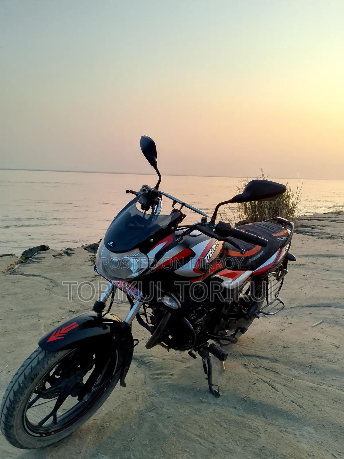 Bajaj Discover 110 2021 Black