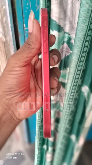 অ্যাপল আইফোন ১২ ৬৪ জিবি রেড