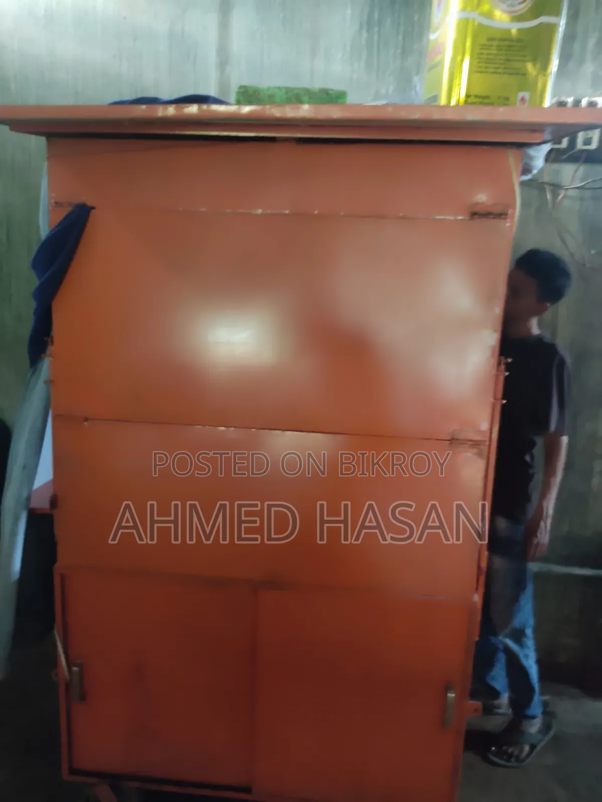 আমার এই সুন্দর গাড়ি টি বিক্রি করতে চাই