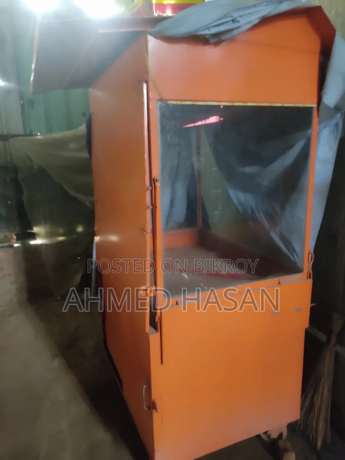 আমার এই সুন্দর গাড়ি টি বিক্রি করতে চাই