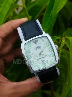 আরমানি ঘড়ি