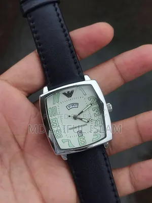 আরমানি ঘড়ি