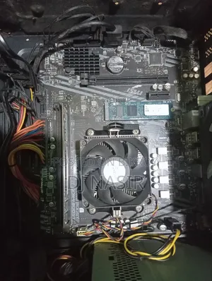 Desktop Computer MSI Model 4GB Nvidia SSD 256GB