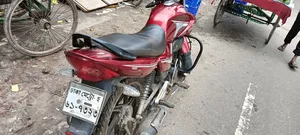 Runner Bullet 100 V2 2021 Red