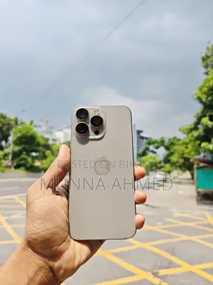 Apple iPhone 15 Pro Max 256 GB White
