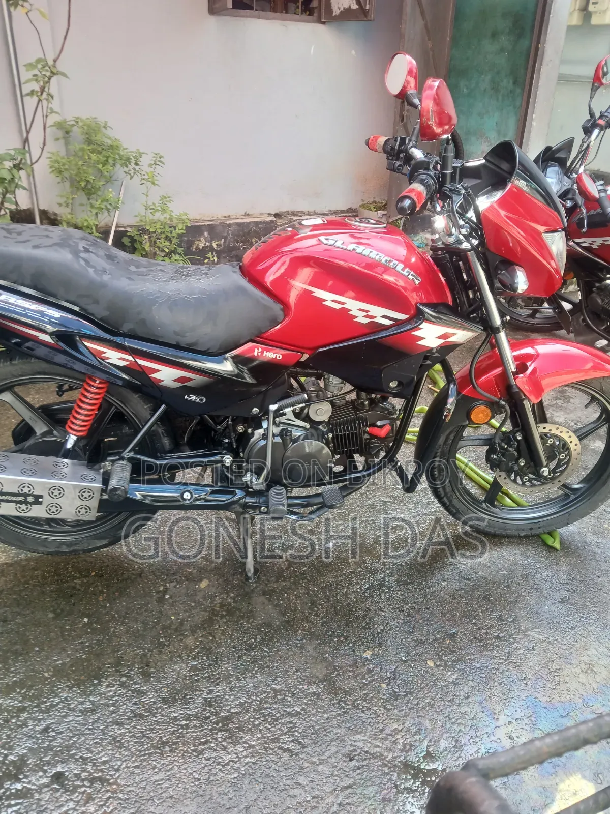 হিরো গ্ল্যামার ২০২৪ রেড