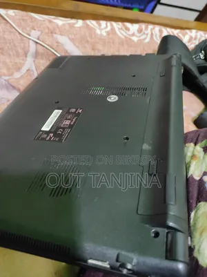 Laptop HP 15 4GB Intel Core I3 SSHD+SSD 500GB
