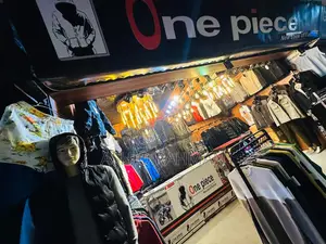 Clothing Shop sell