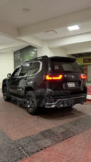 Toyota Land Cruiser Prado 2003 Black