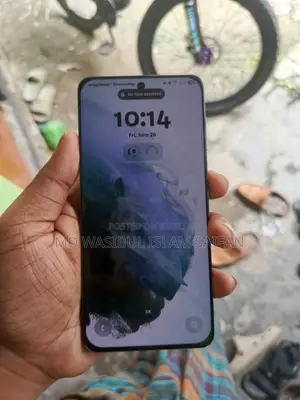 স্যামসাং গ্যালাক্সি এস২১ ৫জি ১২৮ জিবি ব্ল্যাক