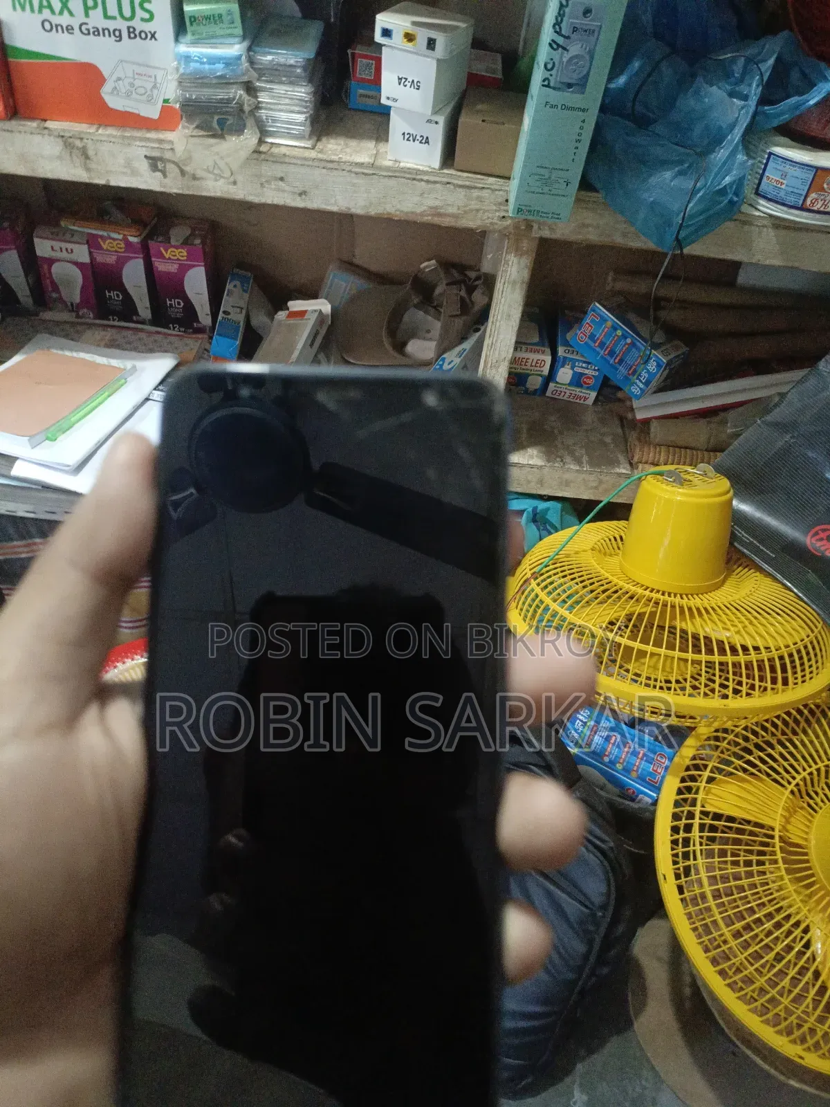 স্যামসাং গ্যালাক্সি জে৪ ৩২ জিবি