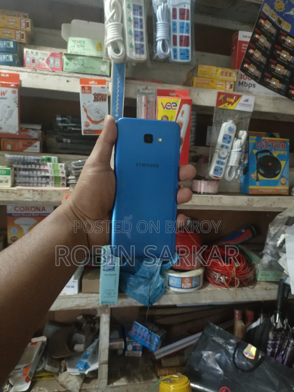 স্যামসাং গ্যালাক্সি জে৪ ৩২ জিবি