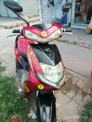 Motorcycle 2023 Red