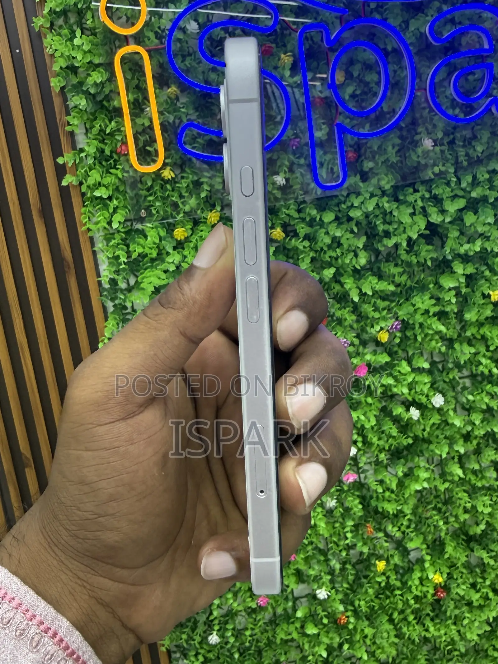 Apple iPhone 16 128 GB White