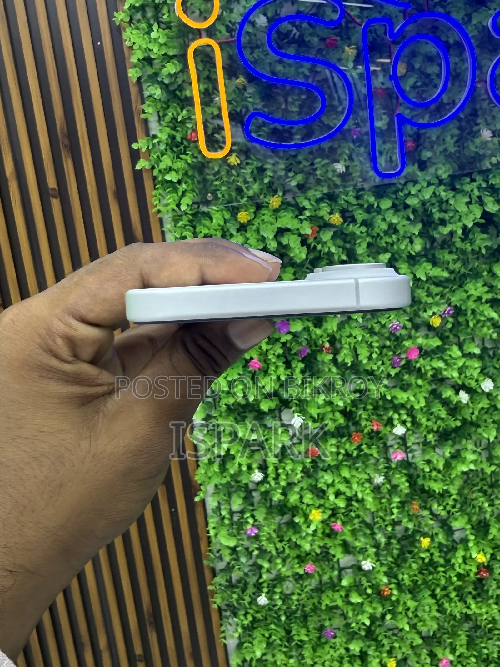 Apple iPhone 16 128 GB White