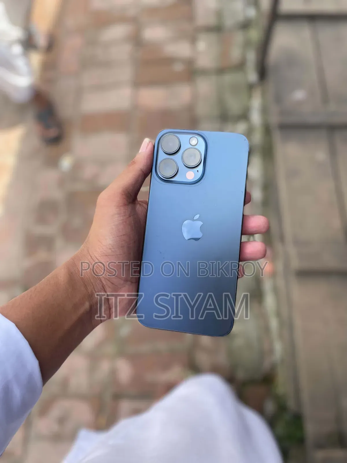 অ্যাপল আইফোন ১৫ প্রো ম্যাক্স ২৫৬ জিবি ব্লু