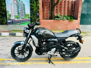 ইয়ামাহা এফজেড ২০২৪ ব্ল্যাক