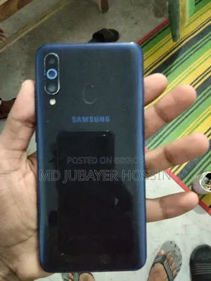 Samsung Galaxy M40 128 GB Purple