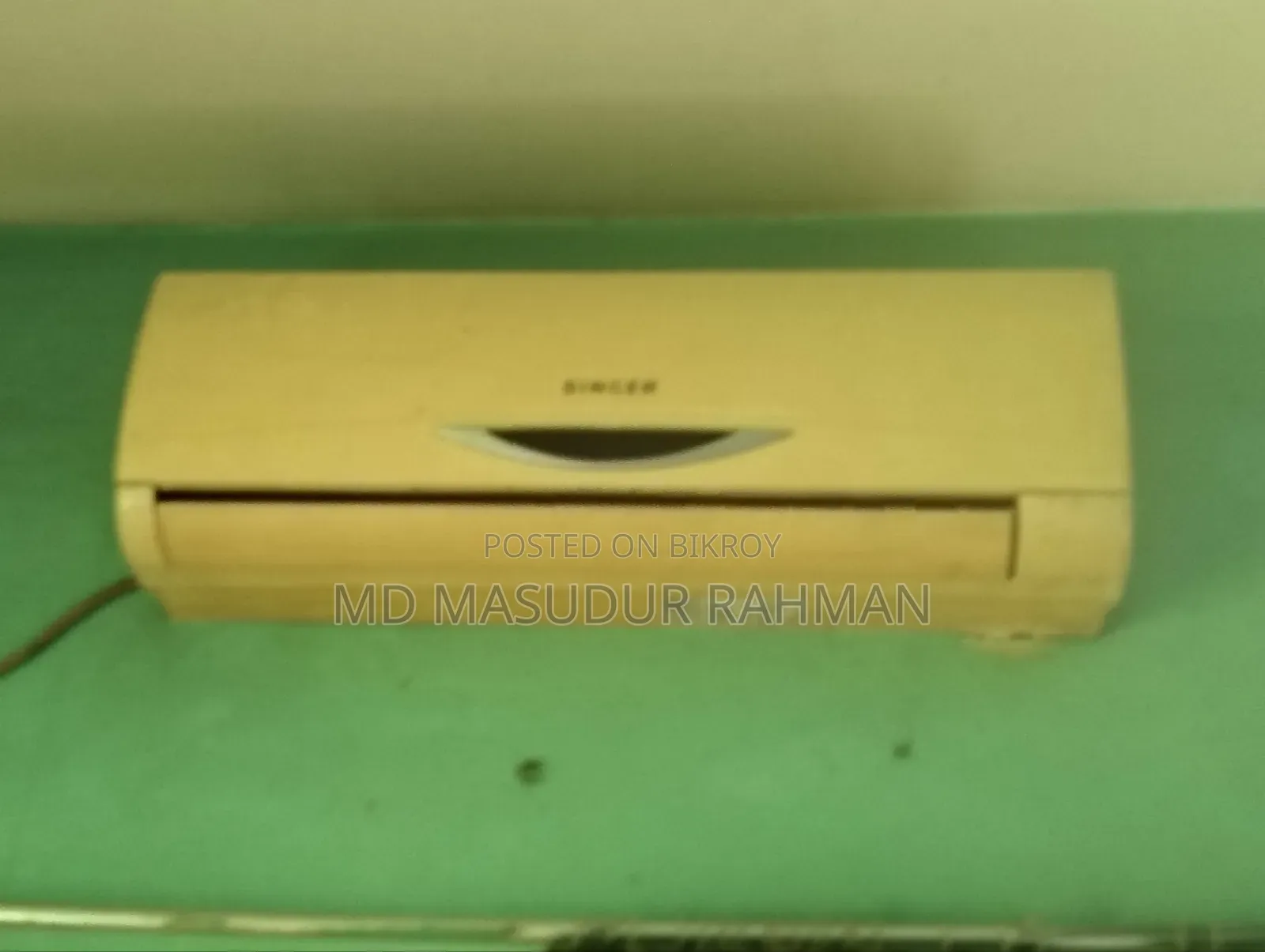 একটি দেড় টনের সিঙ্গার এসি বিক্রয় করা হবে