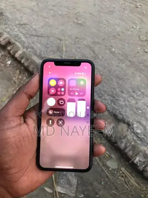 Apple iPhone XS 64 GB Black