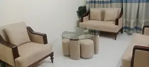 সোফা সেট, টেবিল ৪ মোড়া।