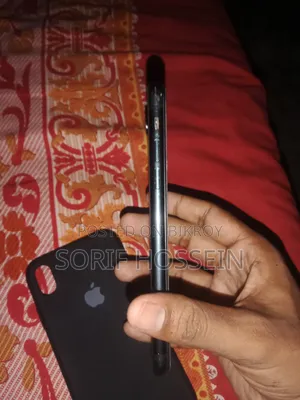 Apple iPhone XR 64 GB