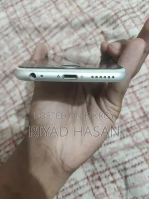 অ্যাপল আইফোন ৬ ৬৪ জিবি হোয়াইট