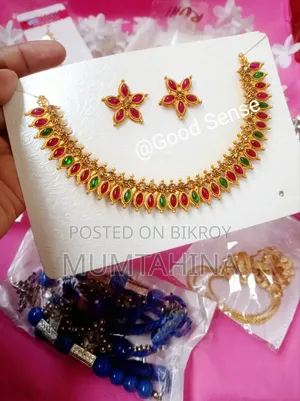 সাউথ ইন্ডিয়ান নেকপিস
