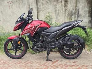 Honda X-Blade 160 2023 Red