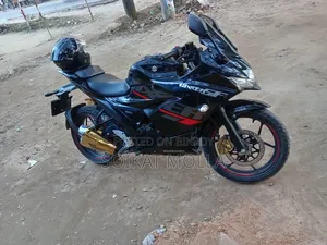 সুজুকি জিক্সার এসএফ ২০২৩ ব্ল্যাক