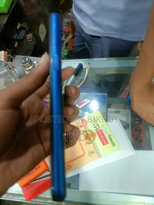 স্যামসাং গ্যালাক্সি এ১২ ৬৪ জিবি ব্লু