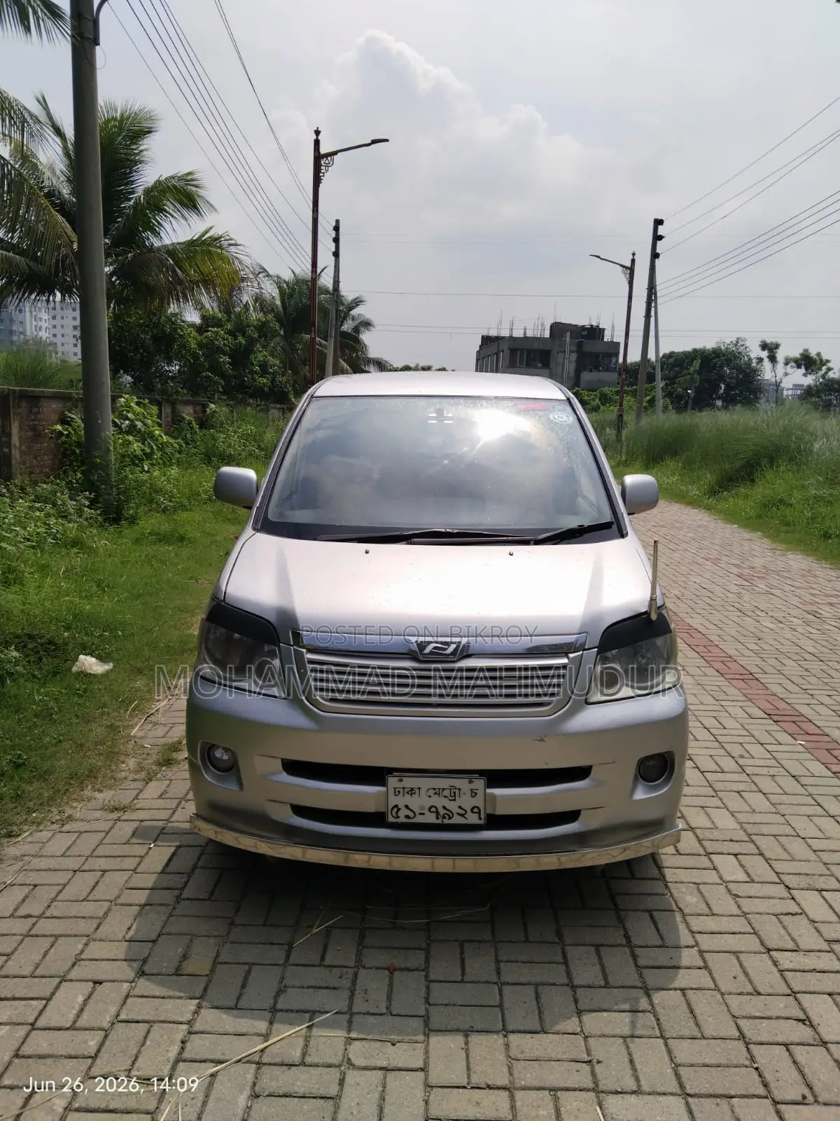 Toyota Noah 2.0 AWD (৮ সিটার) ২০০৩ সিলভার