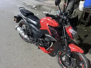 টিভিএস রাইডার ১২৫ ২০২২ লাল