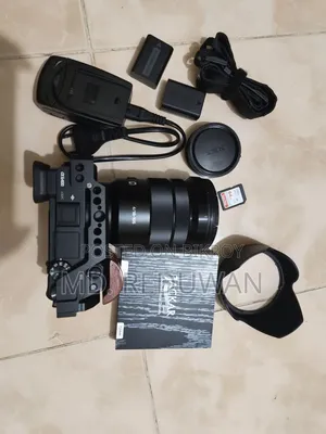 Sony A6400 + Sony 18+105mm G Oss Lean