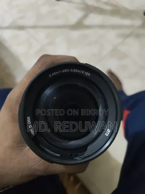 Sony A6400 + Sony 18-105mm G OSS Lens