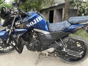 Yamaha FZ 2018 Blue