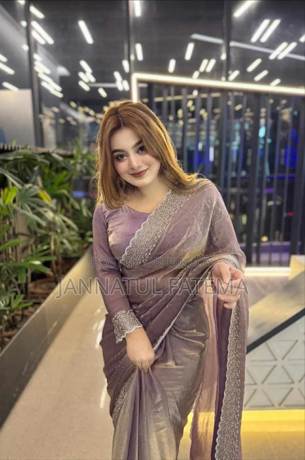 স্টোন ওয়ার্ক শাড়ি কালেকশন