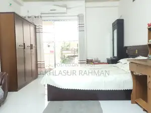 উত্তরা সংলগ্ন এলাকায় ৪ বেডরুমের ফার্নিশড অ্যাপার্টমেন্ট বিক্রির জন্য