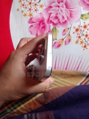 অনার এক্স৬সি ১২৮ জিবি সাদা