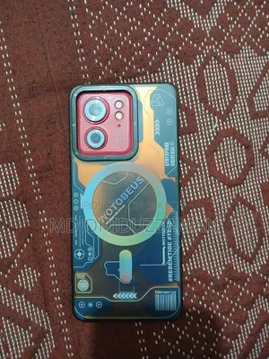 মটোরোলা এজ ৪০ ২৫৬ জিবি