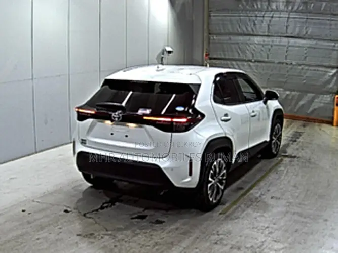 Toyota Yaris Cross 1.5 Hybrid FWD 2021 Pearl