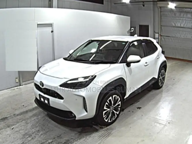 Toyota Yaris Cross 1.5 Hybrid FWD 2021 Pearl