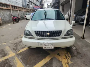 Toyota Harrier 1998 Pearl