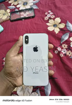 Apple iPhone X 64 GB White