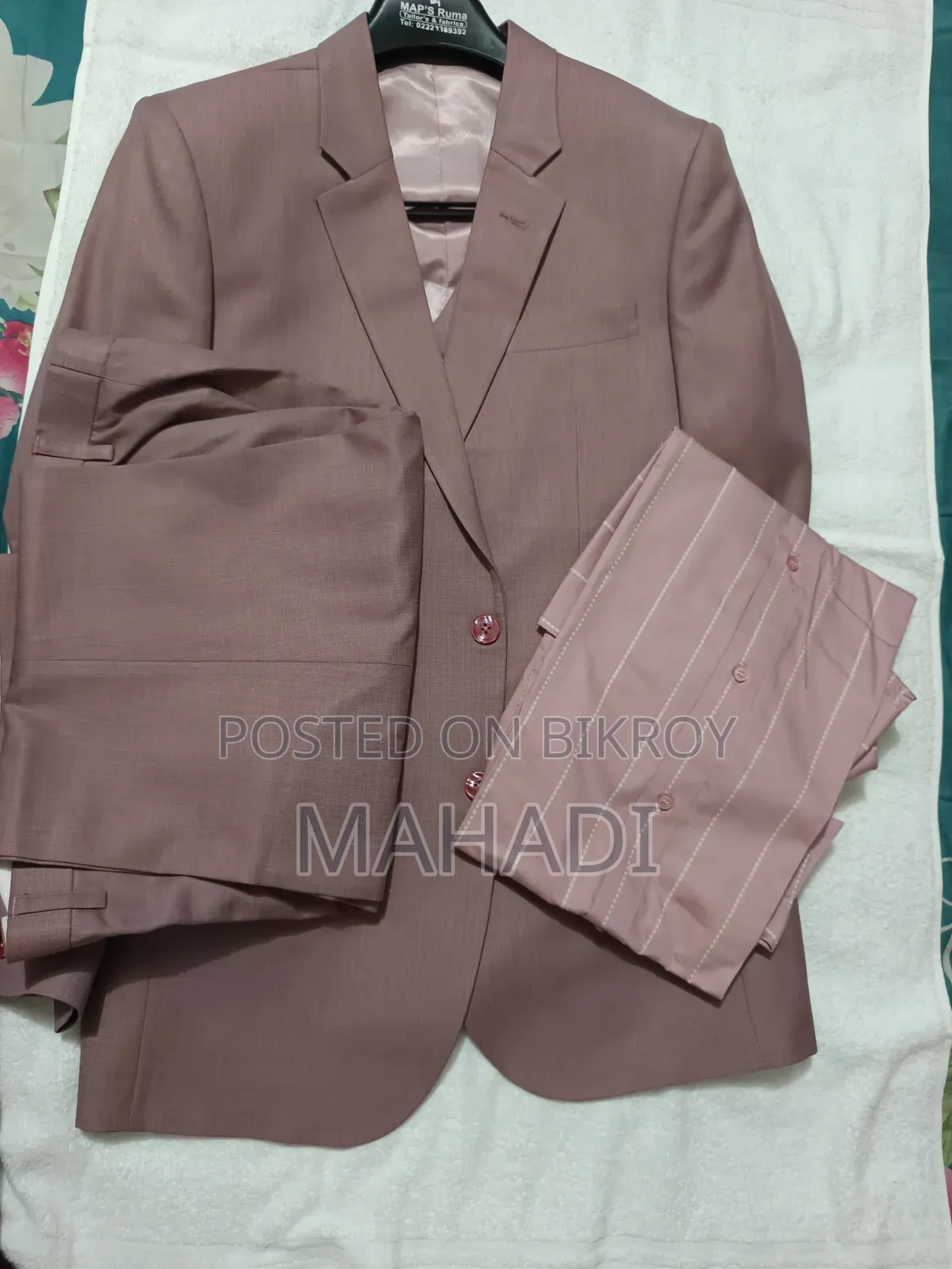 অব্যবহৃত ব্লেজার