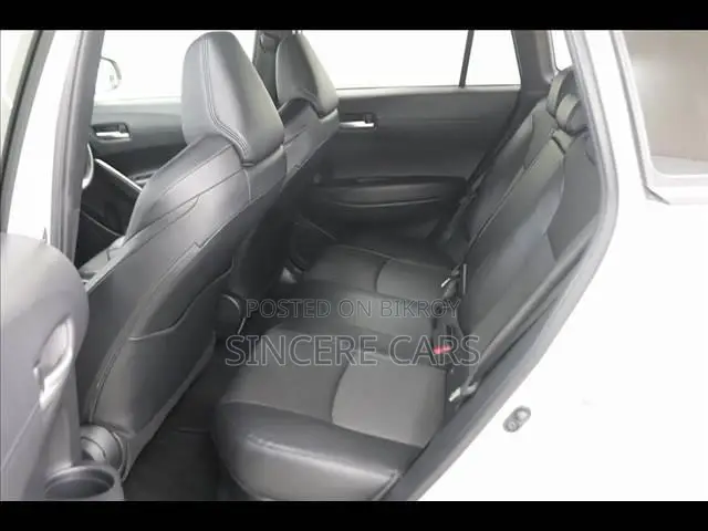Toyota Corolla Cross 2021 Pearl
