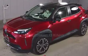 Toyota Yaris Cross 1.5 Hybrid FWD 2021 Red