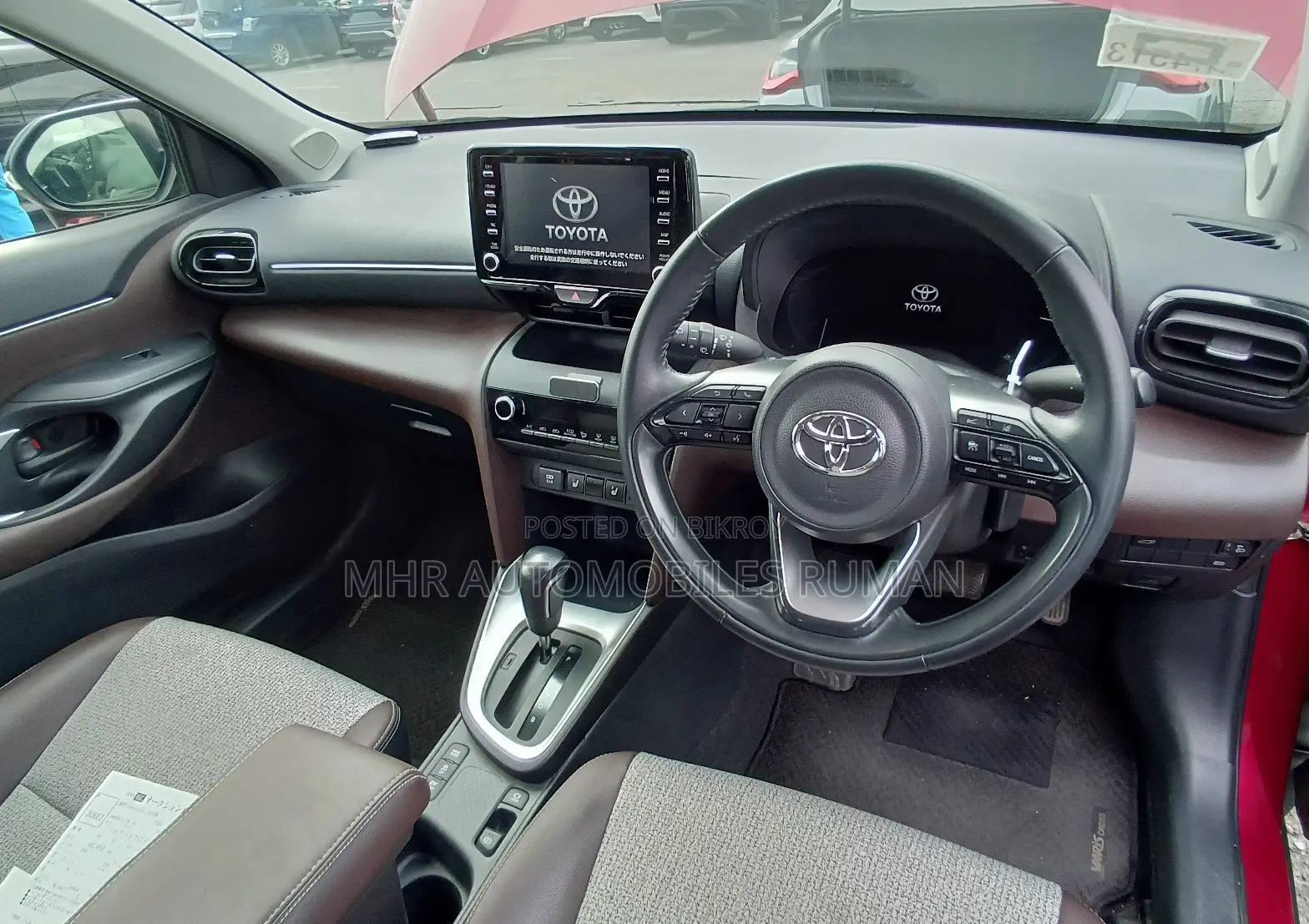 Toyota Yaris Cross 1.5 Hybrid FWD 2021 Red