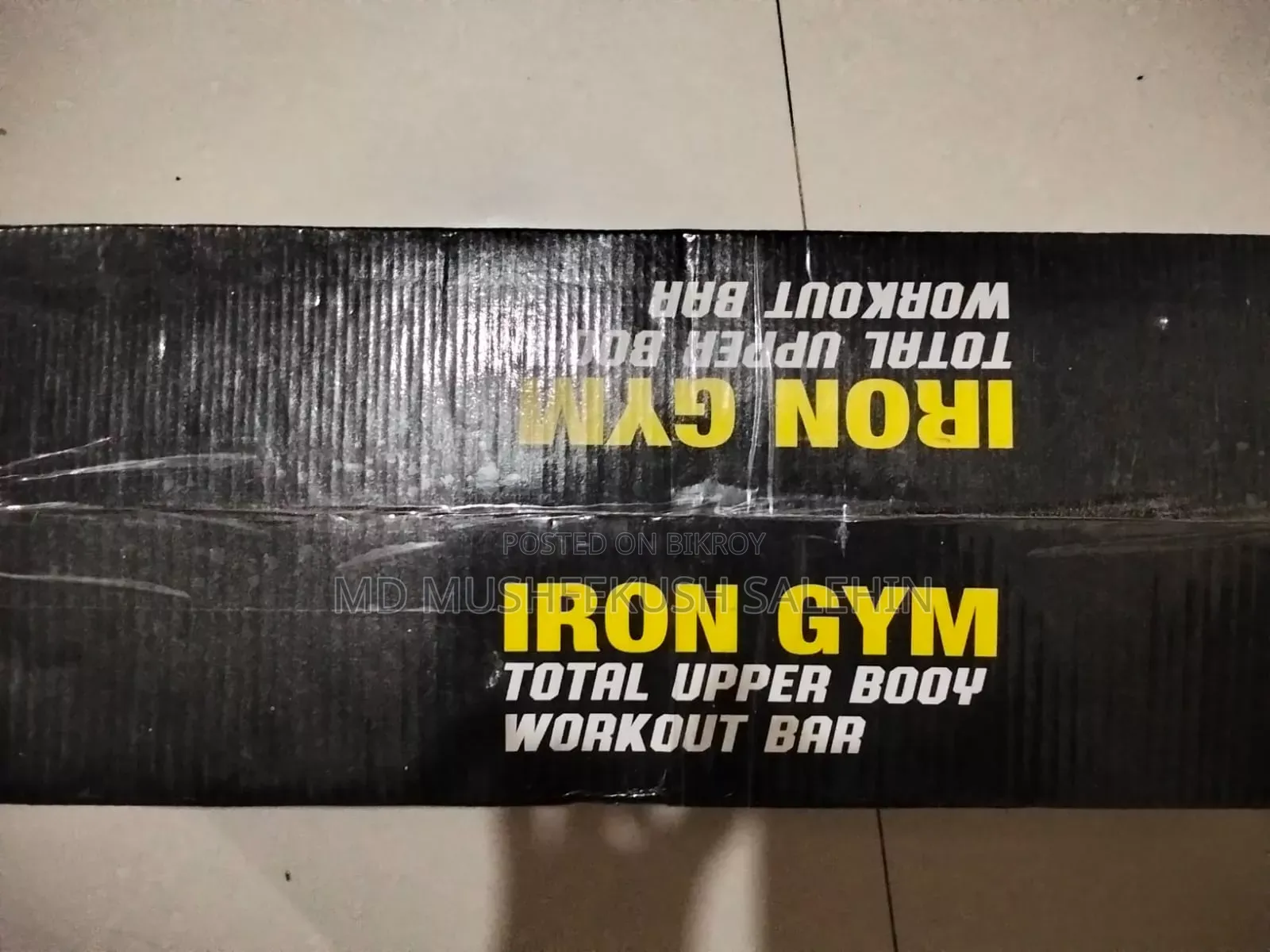 Wall Mounted Pull Up Bar